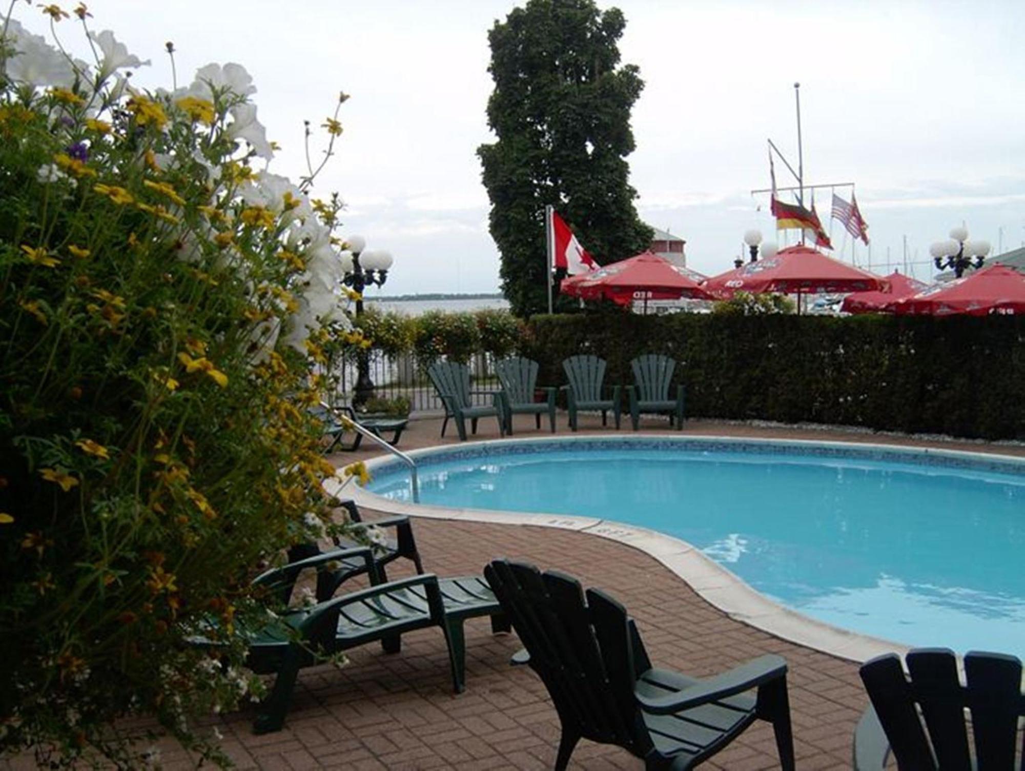 Confederation Place Hotel Kingston Exterior photo